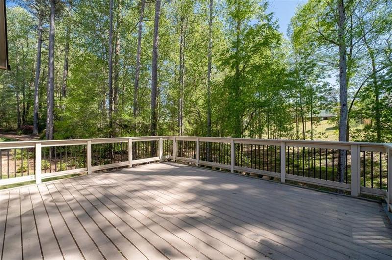 Image for property 2050 HERITAGE GREEN Drive, Marietta, GA 30064