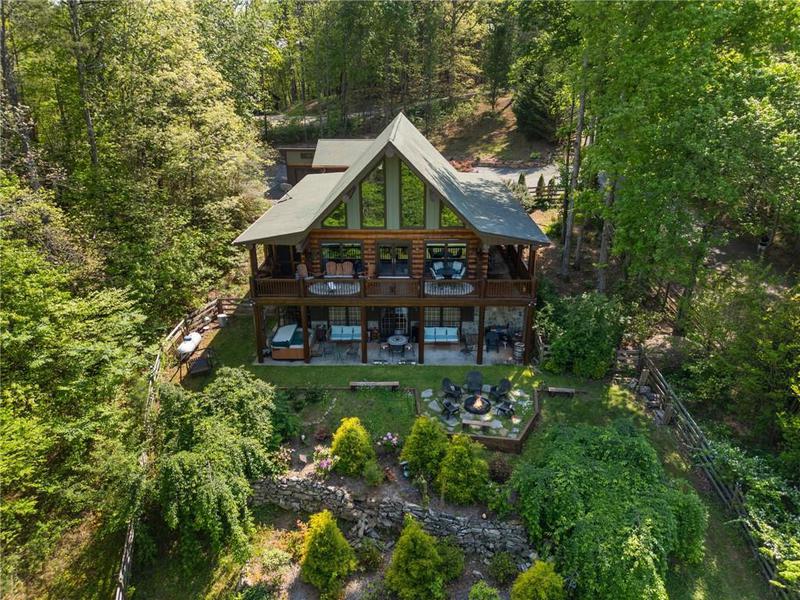 Image for property 103 Twin Lakes Road, Blue Ridge, GA 30513
