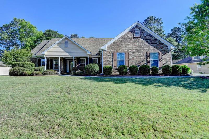 Image for property 1550 Misty Valley Drive, Lawrenceville, GA 30045
