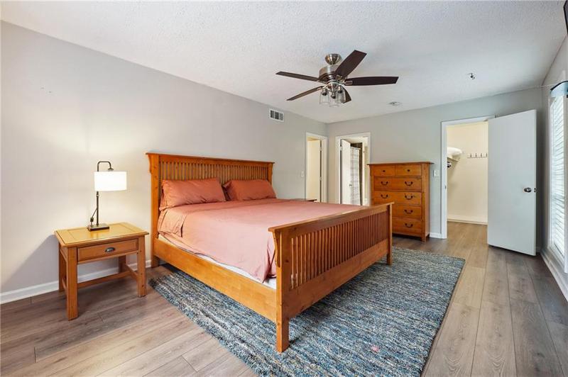 Image for property 6851 Roswell Road E1, Atlanta, GA 30328