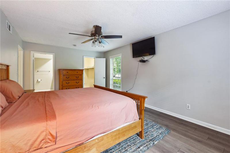 Image for property 6851 Roswell Road E1, Atlanta, GA 30328