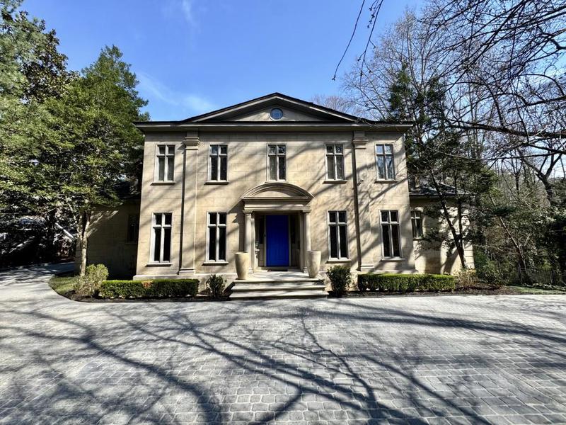 Image for property 973 Peachtree Battle Avenue, Atlanta, GA 30327