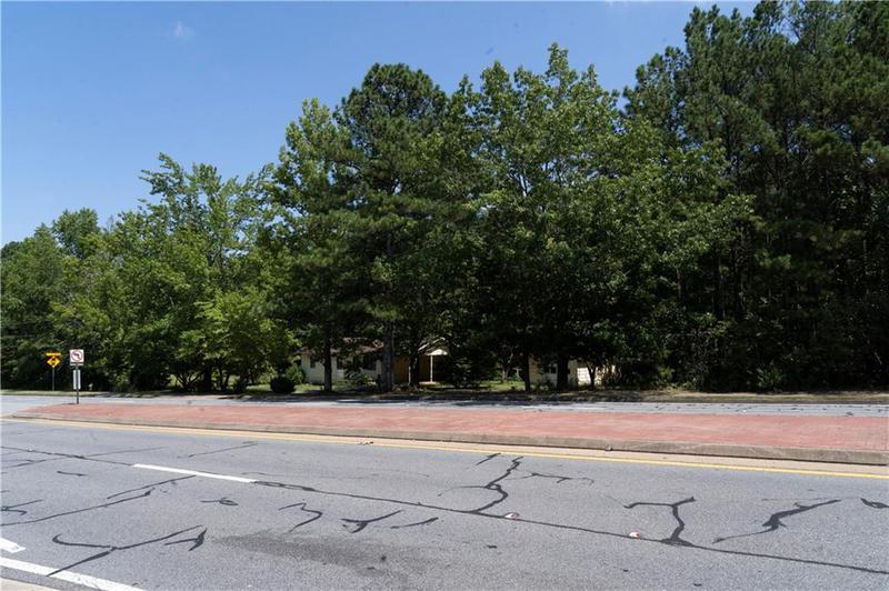 Image for property 4556 Wade Green Road, Acworth, GA 30102