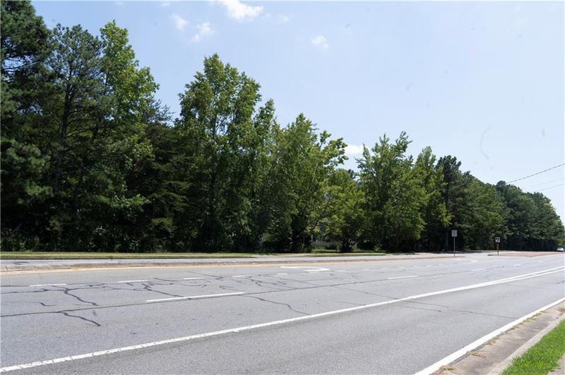 Image for property 4556 Wade Green Road, Acworth, GA 30102