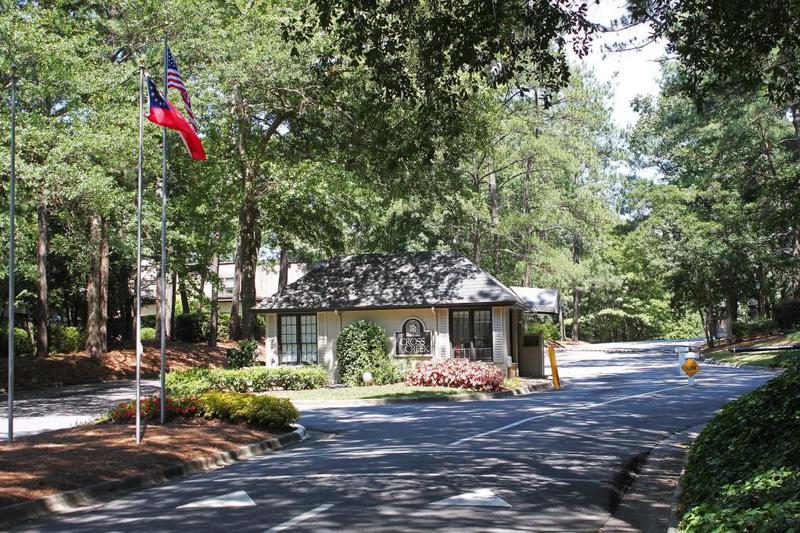 Image for property 201 Triumph Drive, Atlanta, GA 30327