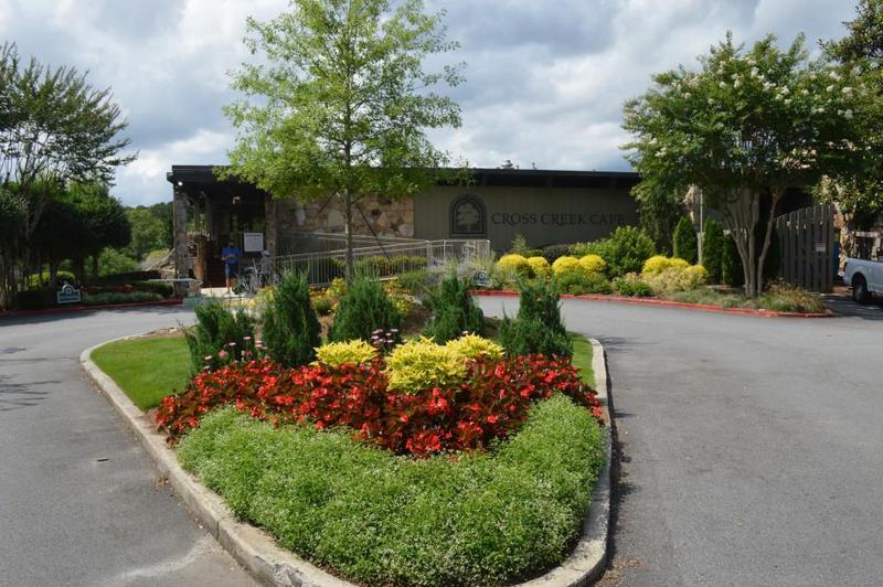 Image for property 201 Triumph Drive, Atlanta, GA 30327