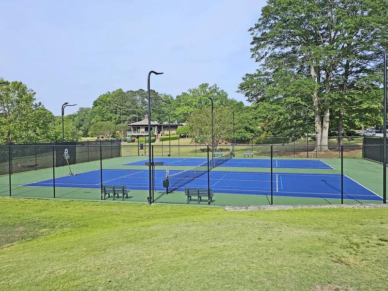 Image for property 201 Triumph Drive, Atlanta, GA 30327