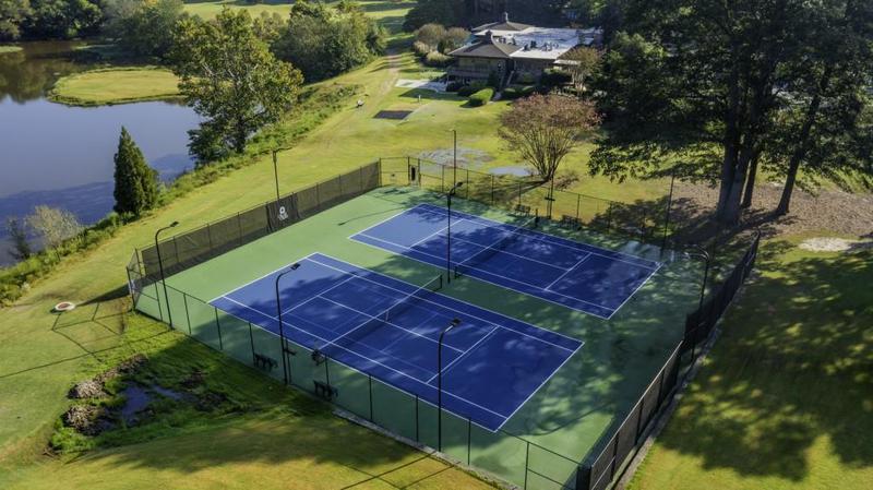 Image for property 201 Triumph Drive, Atlanta, GA 30327