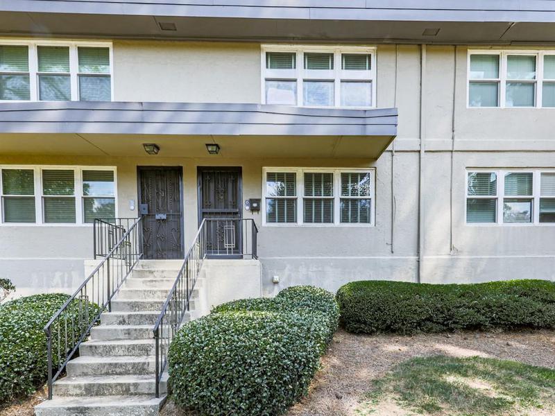 Image for property 284 Lakemoore Drive D, Atlanta, GA 30342