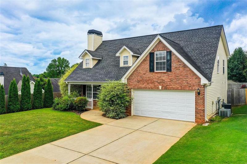 Image for property 1705 Queen Victoria Court, Locust Grove, GA 30248