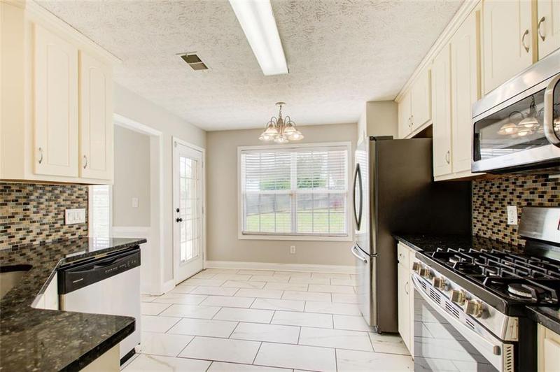 Image for property 1705 Queen Victoria Court, Locust Grove, GA 30248