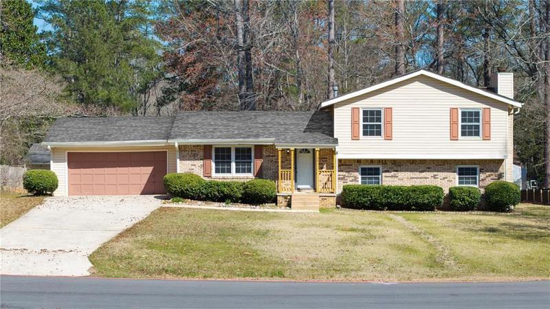 Image for property 10 Buckthorne Drive, Newnan, GA 30265