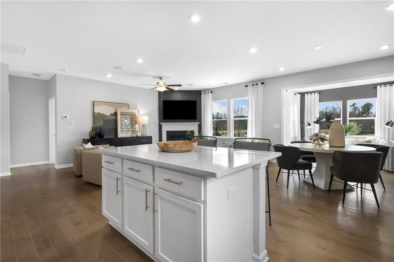 Image for property 386 Village Lane, Fairburn, GA 30213