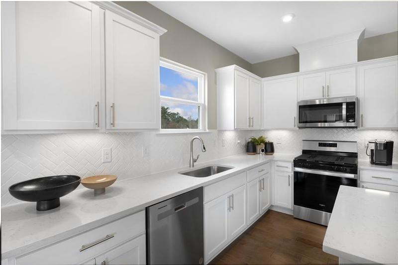 Image for property 386 Village Lane, Fairburn, GA 30213
