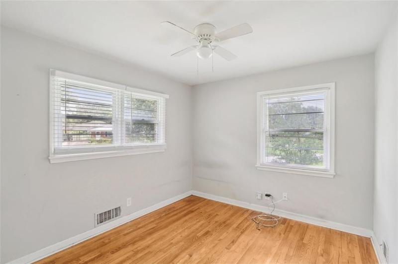 Image for property 107 GLADSTONE Drive, Marietta, GA 30060