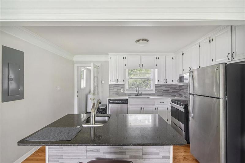 Image for property 107 GLADSTONE Drive, Marietta, GA 30060