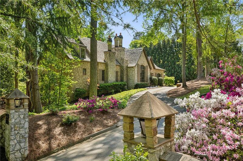 Image for property 105 Kingston Manor, Atlanta, GA 30342