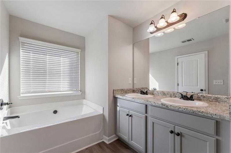 Image for property 1408 Creel Lane, Atlanta, GA 30349