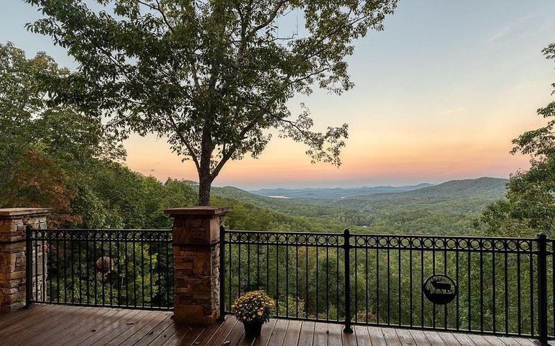 Image for property 736 Timberwood Drive, Blue Ridge, GA 30513