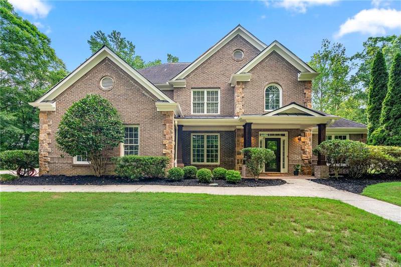 Image for property 555 Spring Gate Lane, Alpharetta, GA 30009
