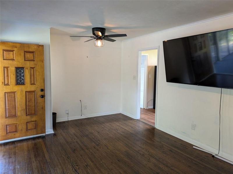 Image for property 11 ELM Circle, Newnan, GA 30263