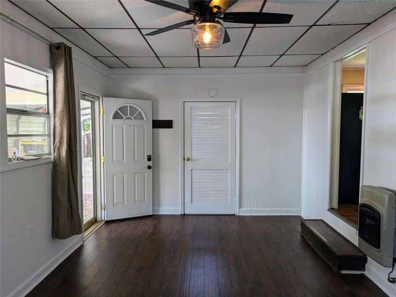 Image for property 11 ELM Circle, Newnan, GA 30263