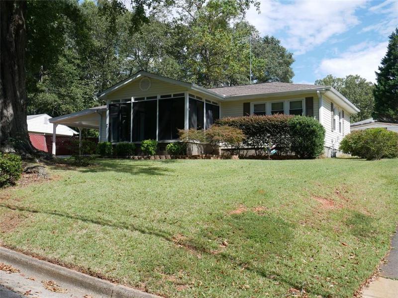 Image for property 11 ELM Circle, Newnan, GA 30263