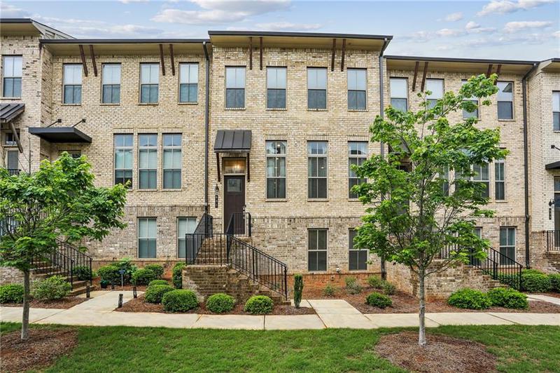 Image for property 631 Avondale Creek Drive, Decatur, GA 30032