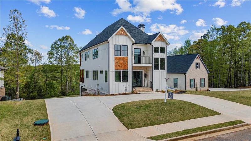Image for property 7410 Crestline Drive, Dawsonville, GA 30534