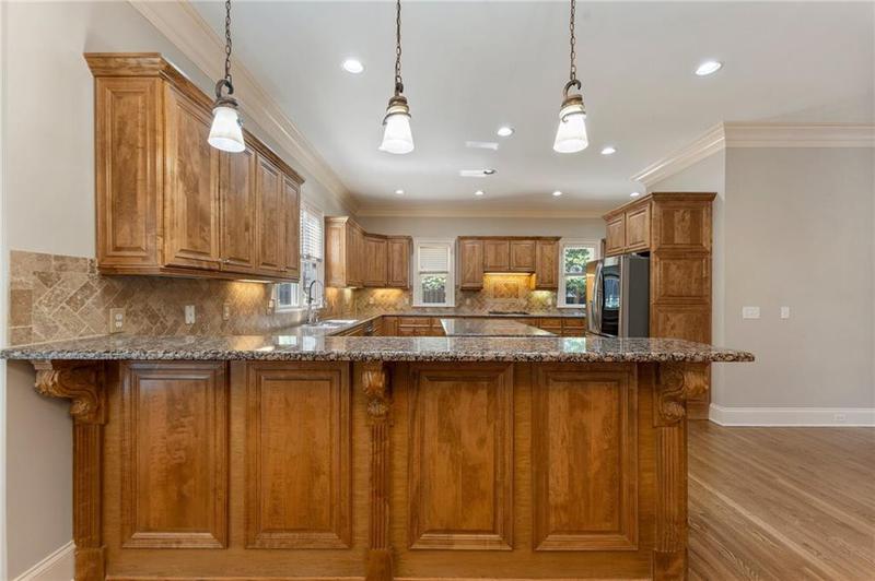 Image for property 1720 Buckhead Valley Lane, Brookhaven, GA 30324