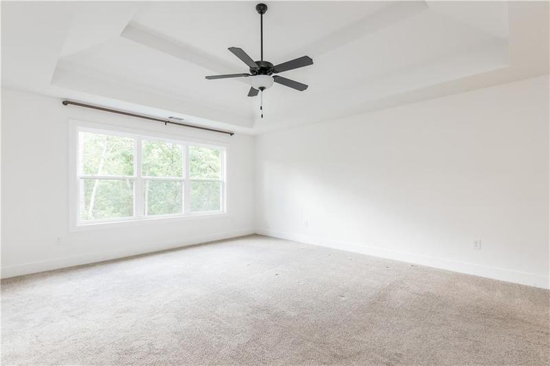 Image for property 11 Bluff Court, Cartersville, GA 30120