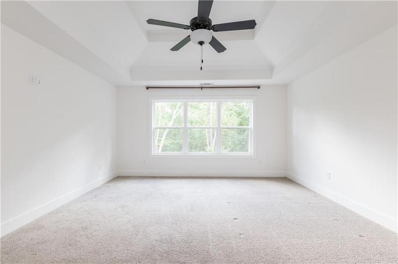 Image for property 11 Bluff Court, Cartersville, GA 30120