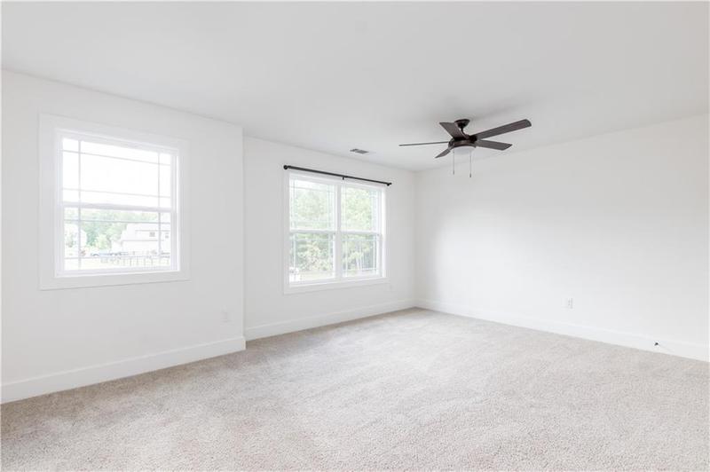 Image for property 11 Bluff Court, Cartersville, GA 30120