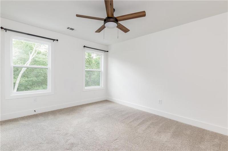 Image for property 11 Bluff Court, Cartersville, GA 30120