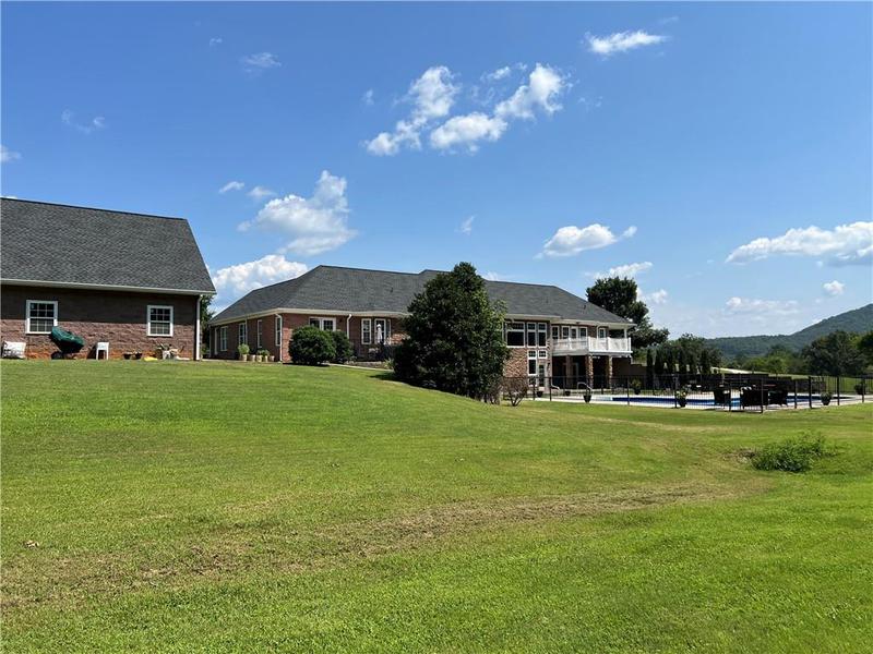 Image for property 260 Old Deer Head Cove Road, Rising Fawn, GA 30738