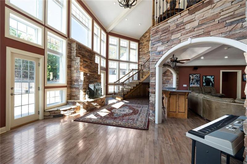 Image for property 260 Old Deer Head Cove Road, Rising Fawn, GA 30738