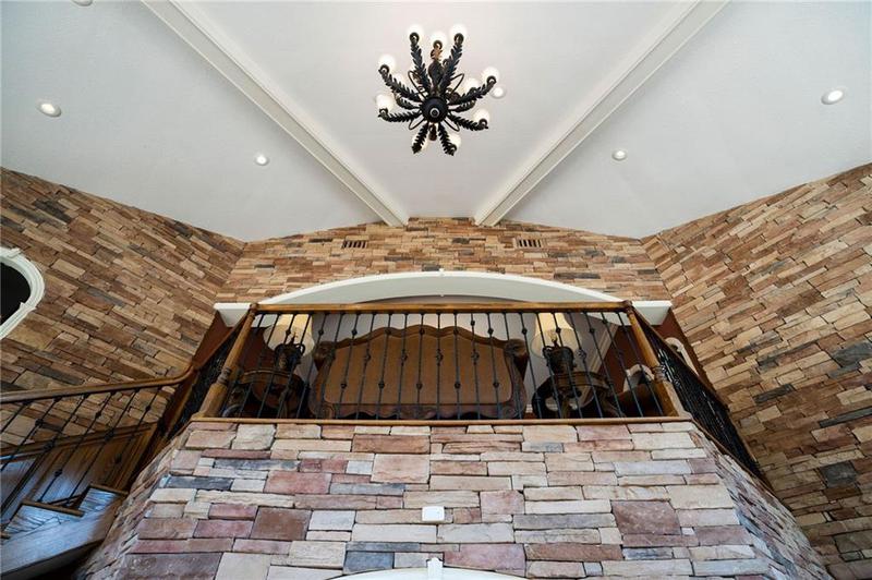 Image for property 260 Old Deer Head Cove Road, Rising Fawn, GA 30738