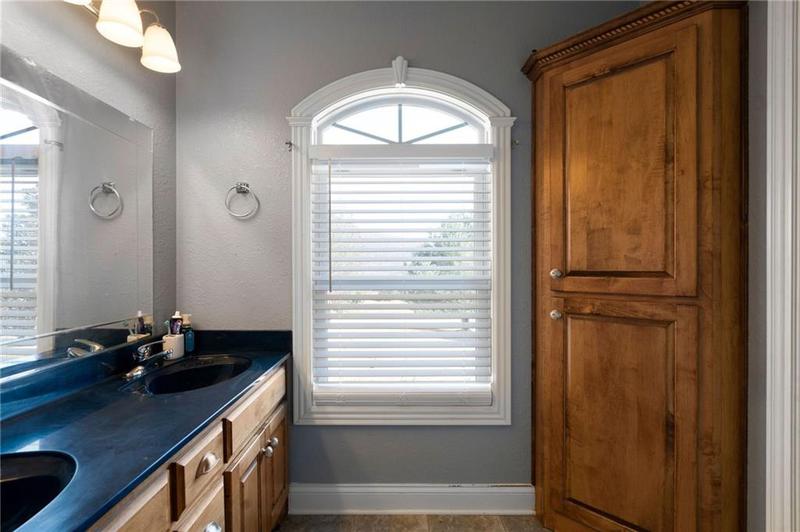 Image for property 260 Old Deer Head Cove Road, Rising Fawn, GA 30738