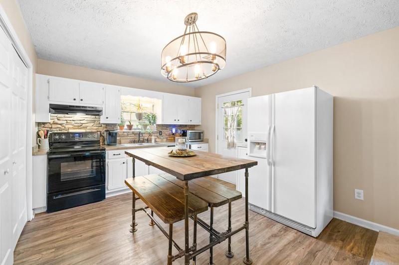 Image for property 6360 QUAIL Trail, Gainesville, GA 30506