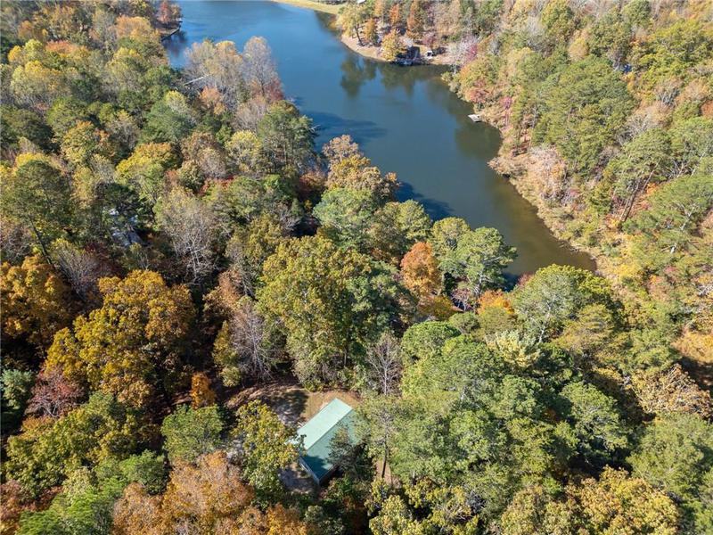 Image for property 822 Twin Mountain Lake Circle, Talking Rock, GA 30175