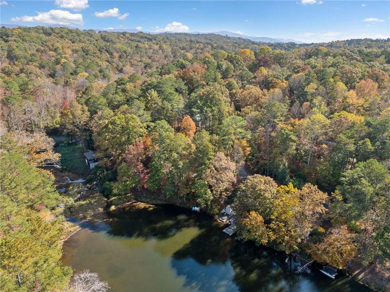 Image for property 822 Twin Mountain Lake Circle, Talking Rock, GA 30175