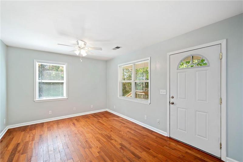 Image for property 822 Twin Mountain Lake Circle, Talking Rock, GA 30175