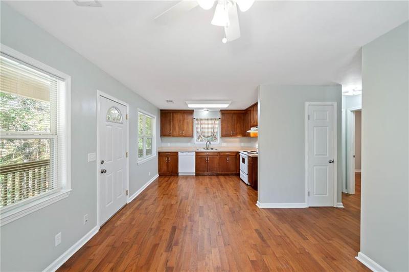 Image for property 822 Twin Mountain Lake Circle, Talking Rock, GA 30175