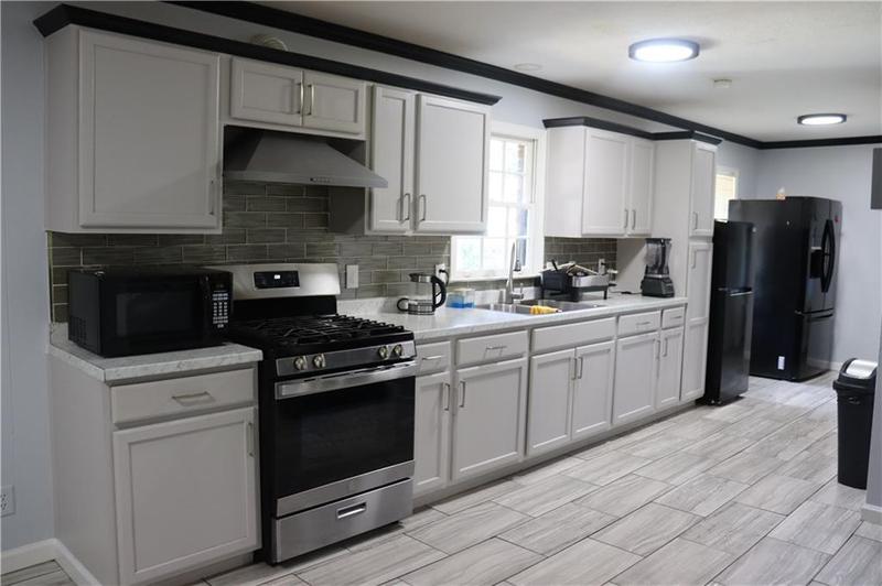 Image for property 2696 Eldorado Place, Snellville, GA 30078