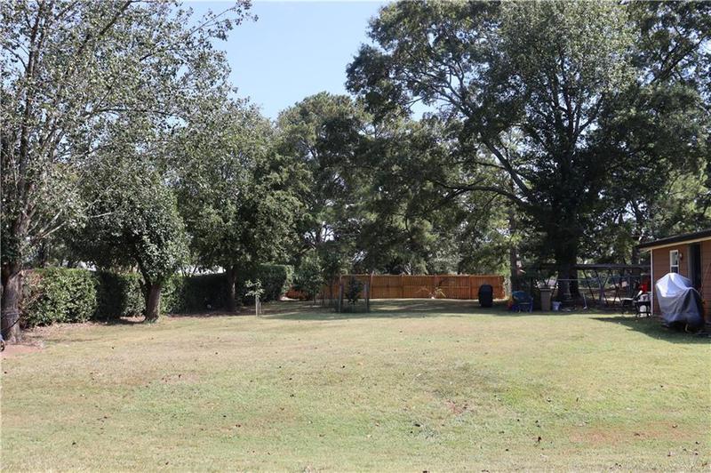 Image for property 2696 Eldorado Place, Snellville, GA 30078