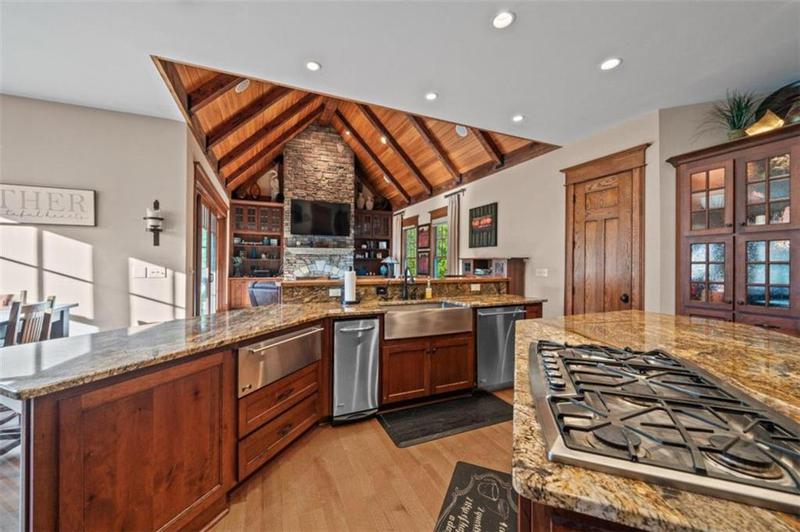 Image for property 1611 Pine Grove Road, Greensboro, GA 30642