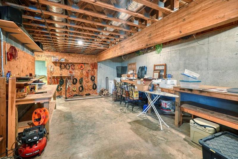 Image for property 49 Holly Springs Road, White, GA 30184