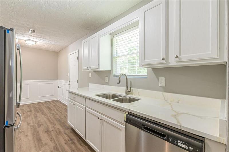 Image for property 155 Turquoise Trail, Atlanta, GA 30349