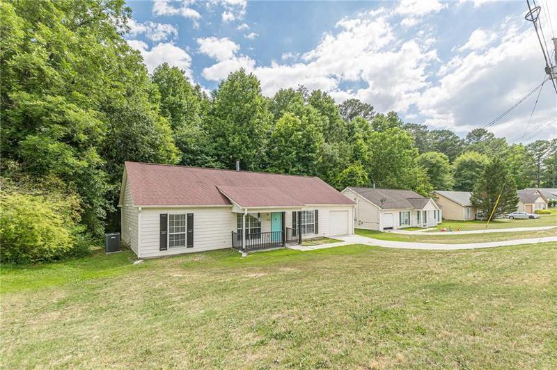 Image for property 155 Turquoise Trail, Atlanta, GA 30349