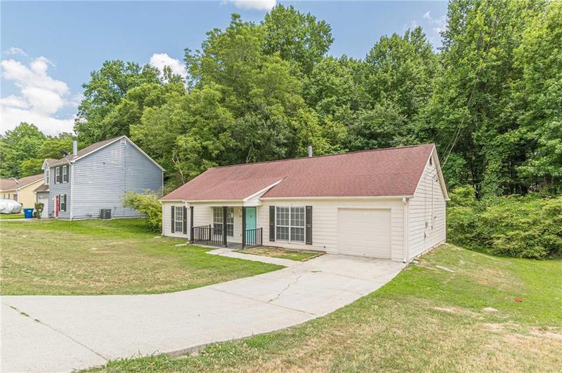 Image for property 155 Turquoise Trail, Atlanta, GA 30349